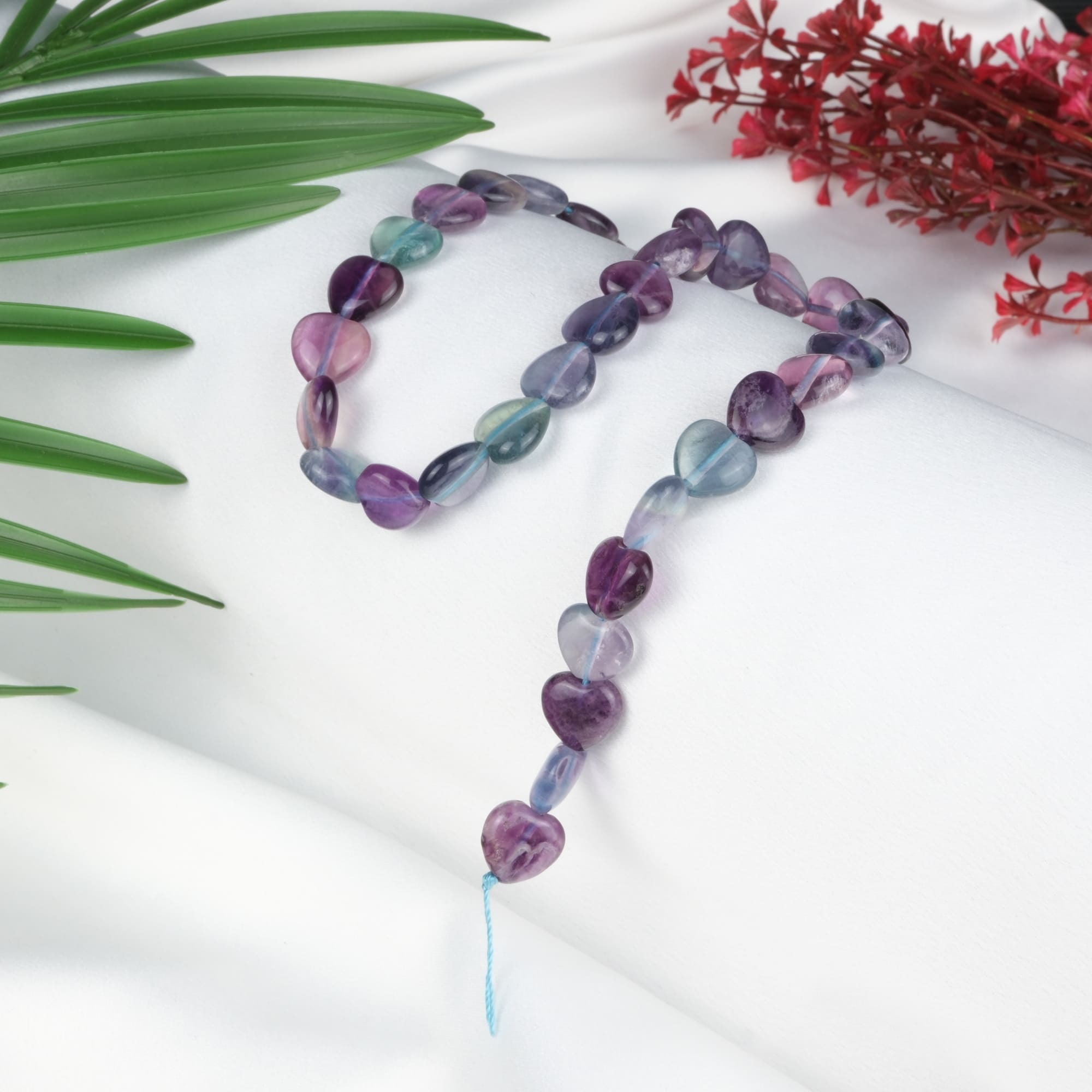 florit-dizi-dogal-tas-dizi-kalp-kesimli-ozel-2a-kalite-safir-tas-evi-2.jpg 2A Kalite Kalp Kesimli Florit Doğal Taş Dizi - Görsel 1