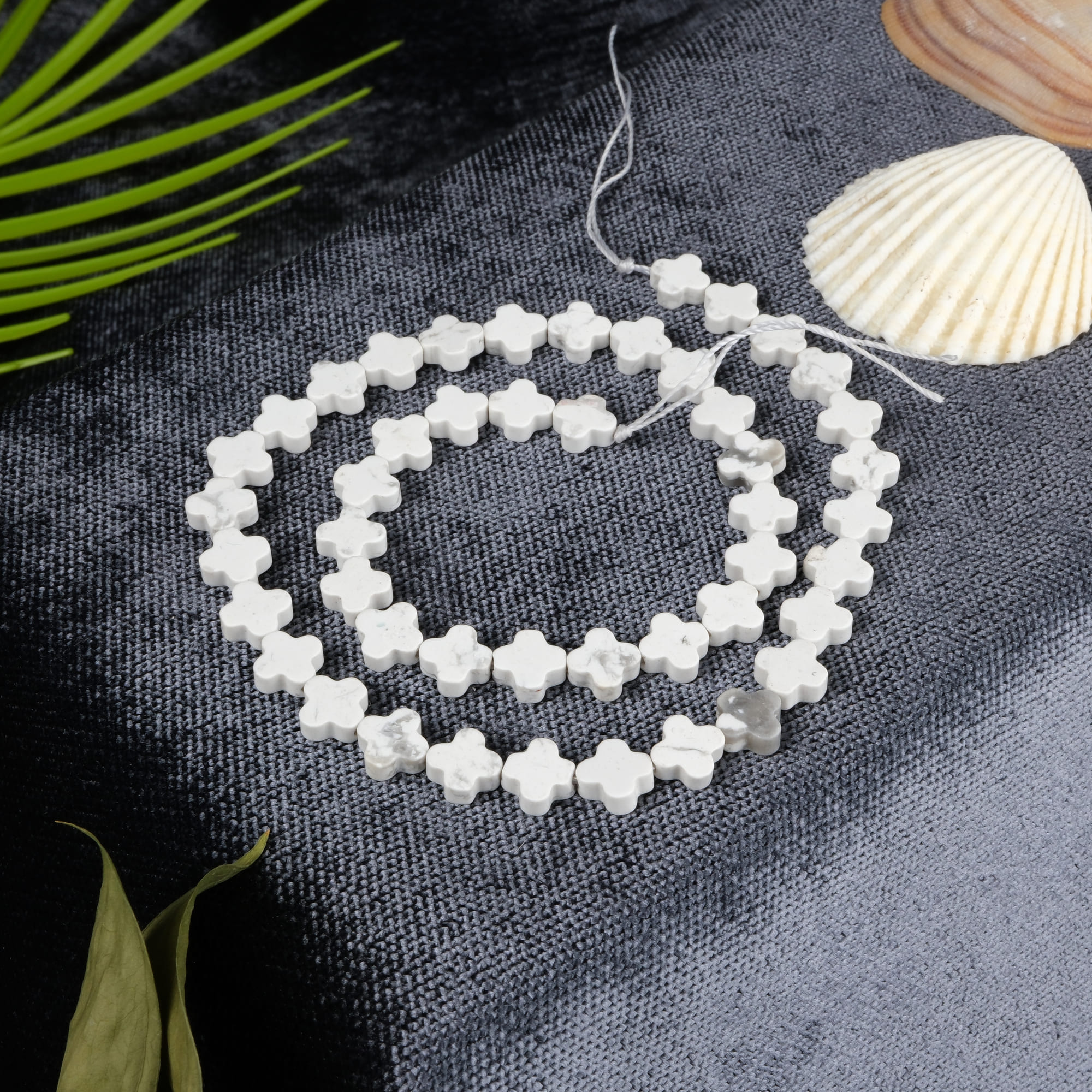 havlit-dizi-dogal-tas-dizi-8mm-yassi-yonca-safir-tas-evi-1.jpg Havlit Doğal Taş Dizi (8mm Yassı Yonca Kesim) - Görsel 1