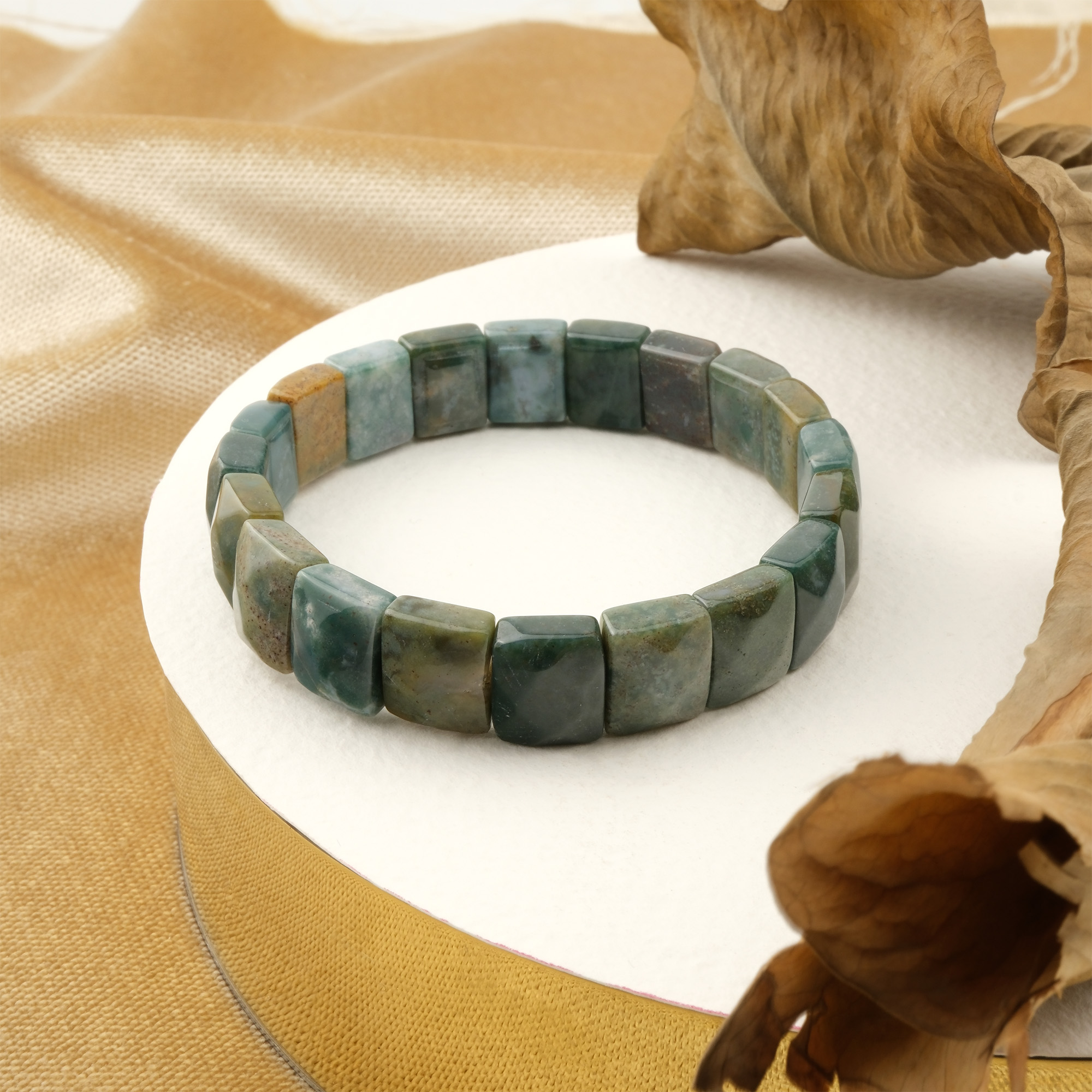 hint-akik-rolex-bileklik-dogal-tas-bileklik-safir-tas-evi-1-2.jpg Hint Akik Doğal Taş Rolex Bileklik - Görsel 1