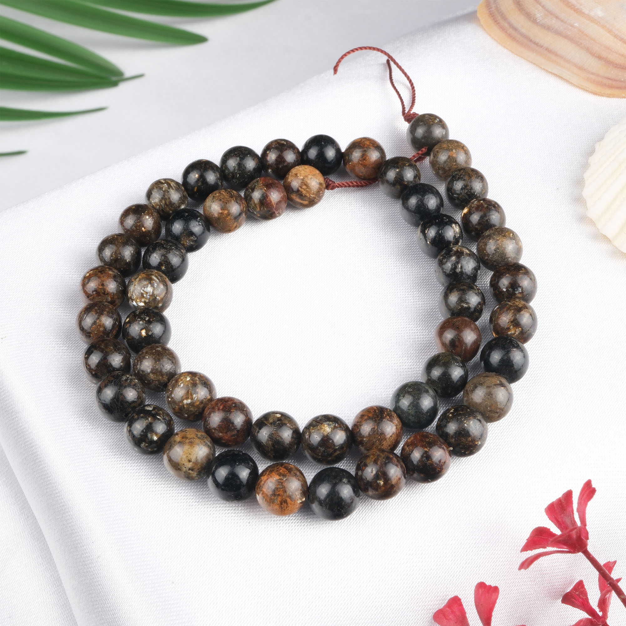 siyah-lepidolit-dizi-dogal-tas-dizi-8mm-safir-tas-evi (2) Siyah Lepidolit doğal taş dizi 8 mm – koyu tonlarıyla denge, koruma ve ruhsal güç sağlayan toptan doğal taş dizi