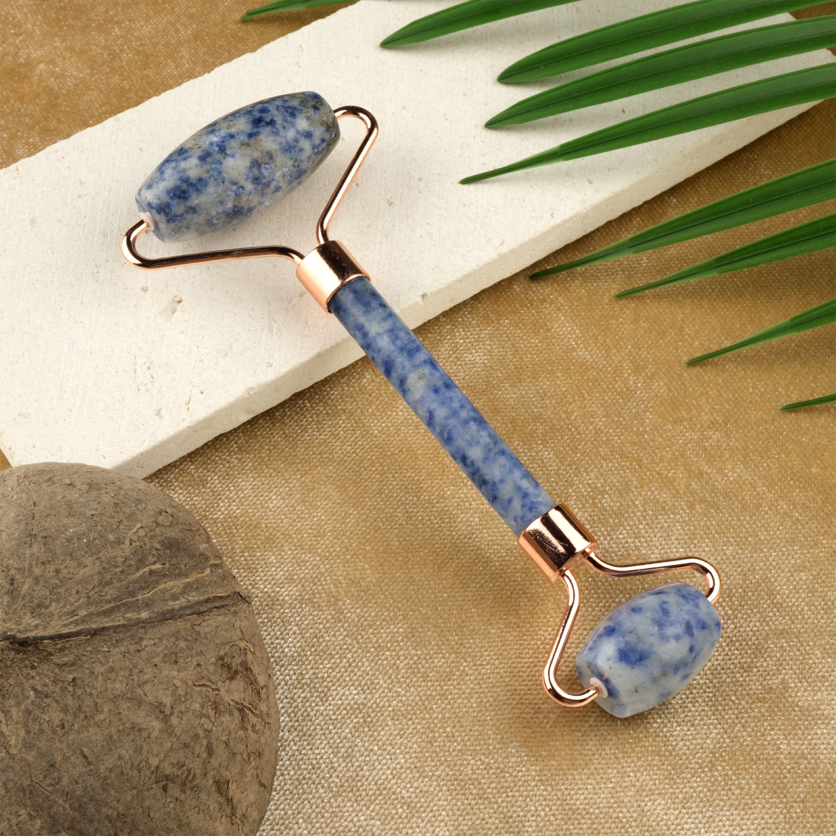Sodalit face roller – cildi arındıran doğal taş masaj aleti