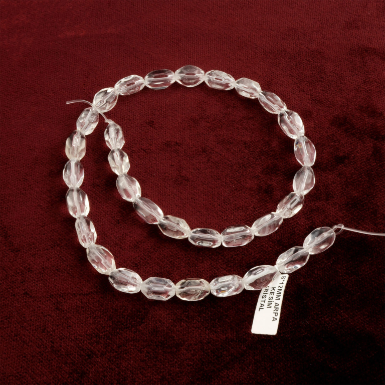 Arpa kesim Kristal Kuvars doğal taş dizi 8-12mm – yüksek parlaklığıyla arınma, enerji temizliği ve denge sağlayan toptan doğal taş dizi