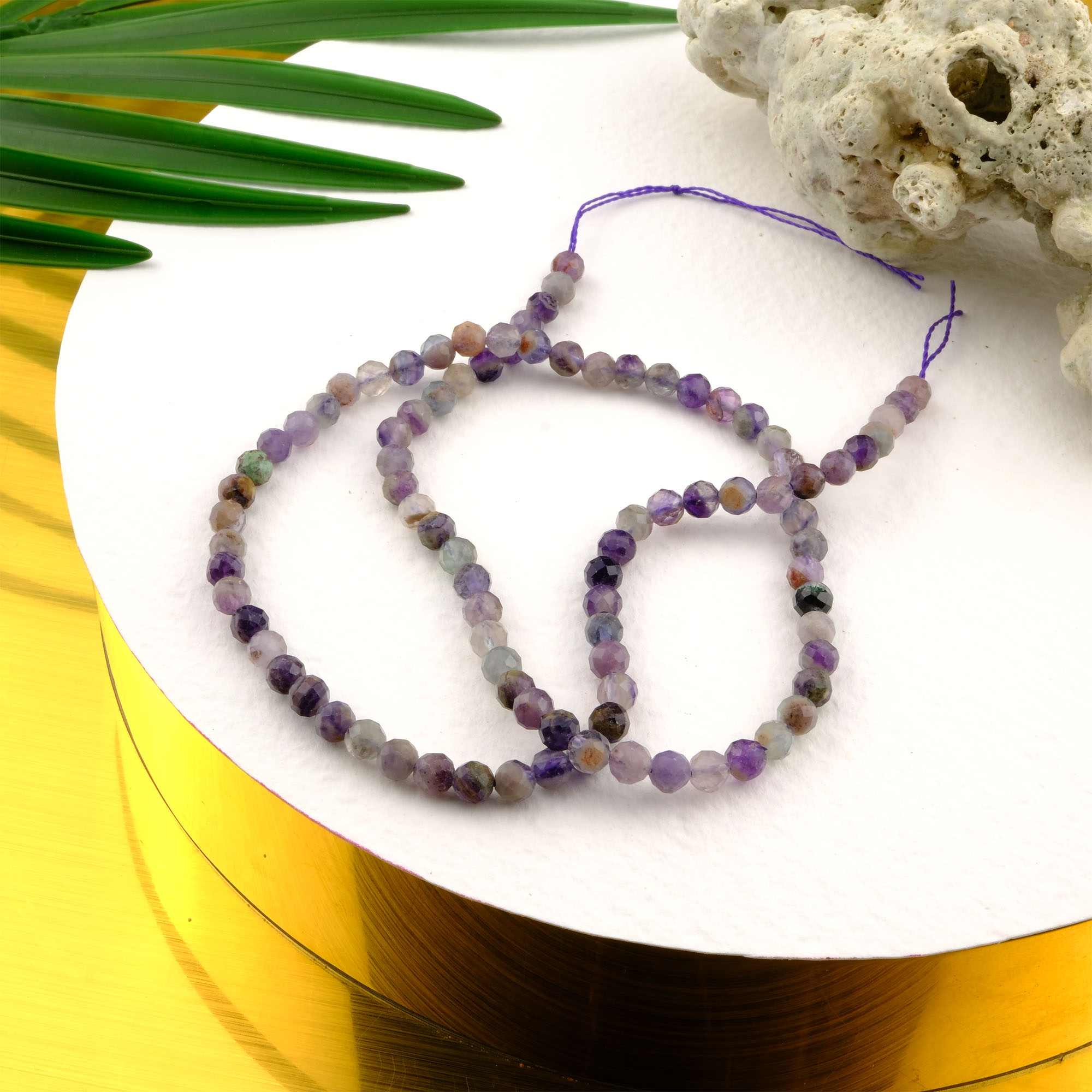 kesimli-florit-dizi-dogal-tas-dizi-4mm-safir-tas-evi- (4) Kesimli Florit doğal taş dizi 4mm – mor, yeşil ve şeffaf tonlarıyla zihinsel berraklık ve denge sağlayan toptan doğal taş dizi.