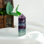 Rainbow Florit Doğal Taş Obelisk Parça