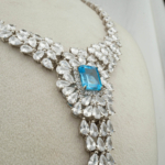 Blue Topaz ve Swarovski Süslemeli Doğal Taş Gümüş Bayan Kolye (8ct) - Görsel 3