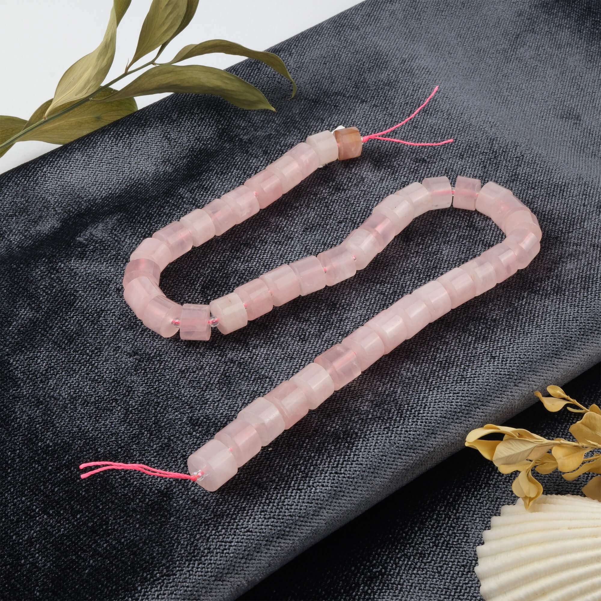 silindir-arasi-boncuklu-pembe-kuvars-dizi-dogal-tas-dizi-safir-tas-evi- (1) toptan doğal taş dizi pembe kuvars silindir arası boncuklu profesyonel dizim için doğal taş