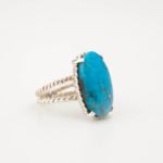 Bague de luxe pour femme en argent sterling 925 avec anneau torsadé, ornée d'une grande pierre turquoise naturelle originale.