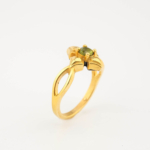 Bague de luxe pour femme en argent sterling 925 plaqué or ornée d'une pierre de péridot naturelle originale de coupe facettée.