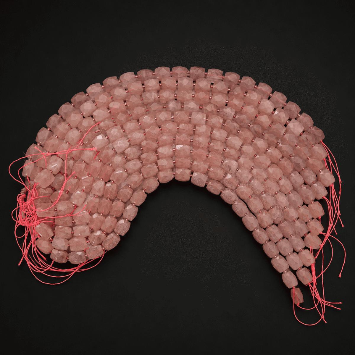 pembe-kuvars-cubuk-kesim-dizi-boncuk-17x12-mm