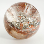 Orijinal 5-5,7 cm pirit mineral oluşumlu berrak garden kuvars doğal taş küre.