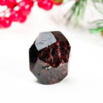 Özel Renk Lal (Garnet) Kristali Doğal Taş Ham Parça (Almandin Garnet Cinsi)