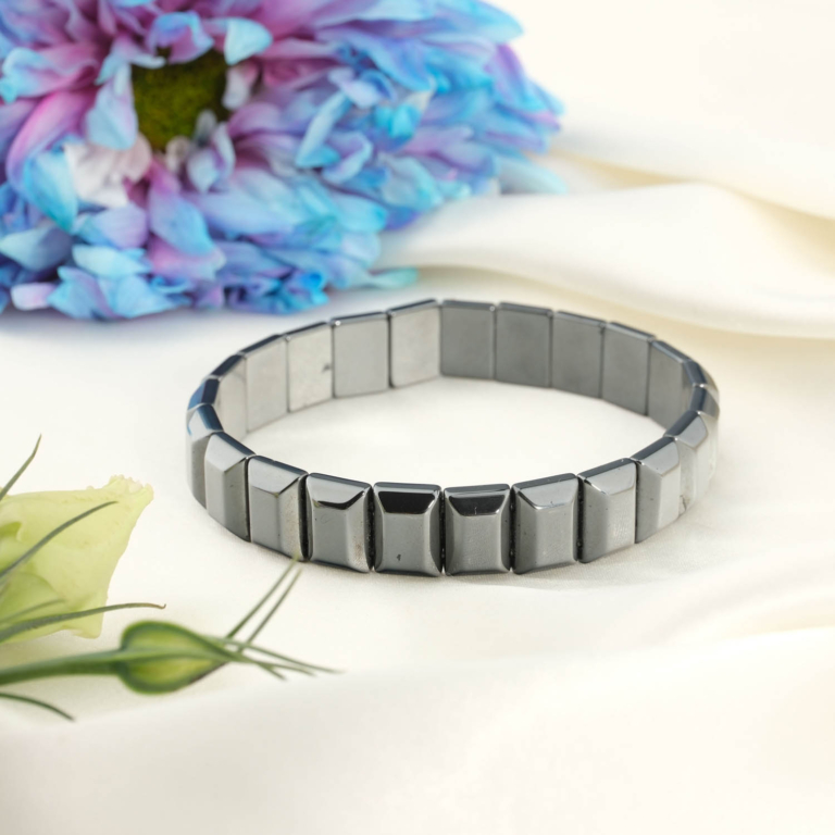 Orijinal metalik füme prizmatik bakla kesim hematit doğal taş rolex tasarım unisex elastik bileklik.
