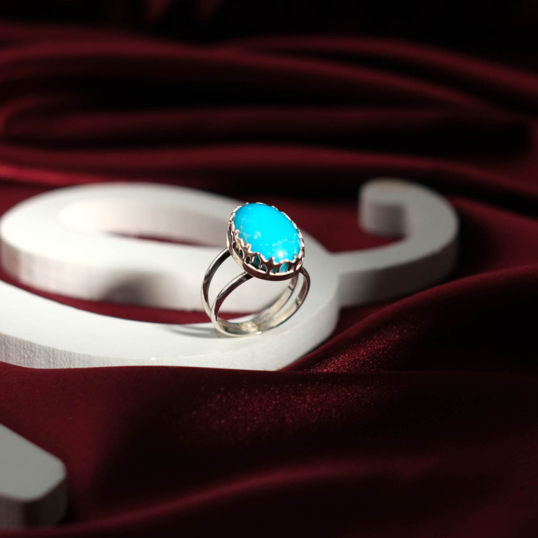 Genuine natural Arizona Sleeping Beauty turquoise oval cabochon 925 silver crown ring[