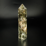 Polirana obelisk kula od prirodnog minerala lepidolita 15cm 314gr[cite: 88].