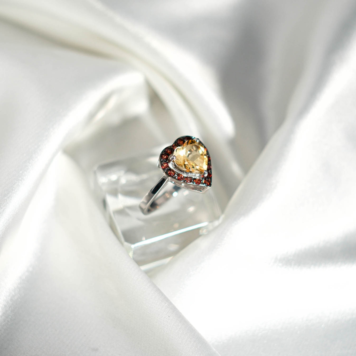Orijinal doğal sitrin ve garnet taşlı fasetli kalp kesim 925 ayar gümüş tasarım kadın yüzük 7,05ct.